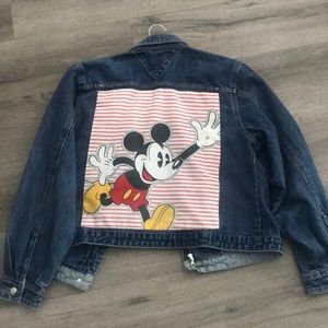 Vintage Mickey Mouse 90s denim jacket